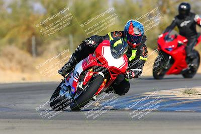 media/Jan-08-2022-SoCal Trackdays (Sat) [[1ec2777125]]/Turn 2 (150pm)/